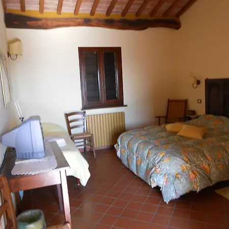 穆里农场酒店 Monte Santa Maria Tiberina